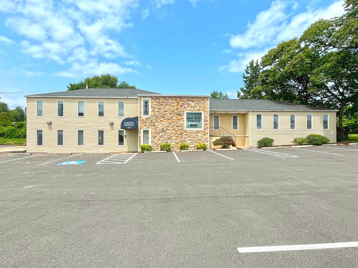 3510-3512 Trindle Rd, Camp Hill, PA à louer Photo principale- Image 1 de 11