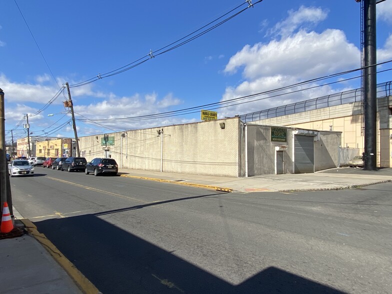 311 Long Ave, Hillside, NJ for sale - Building Photo - Image 1 of 1