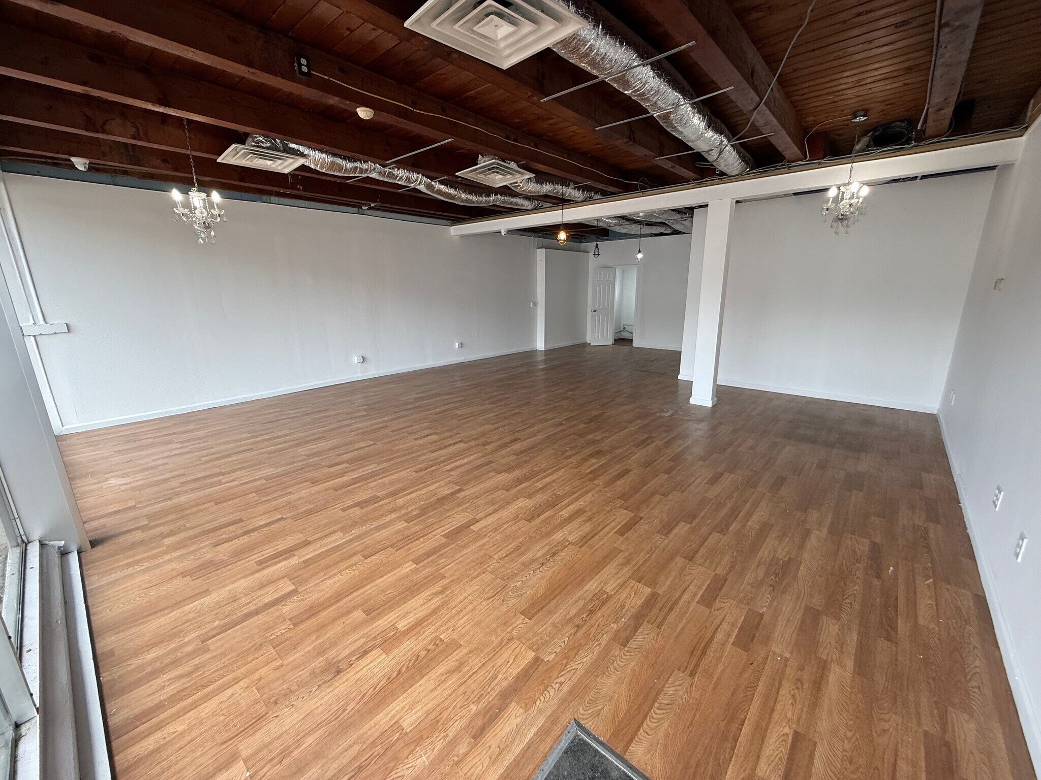461 Bridgeport Ave, Milford, CT for lease Interior Photo- Image 1 of 3