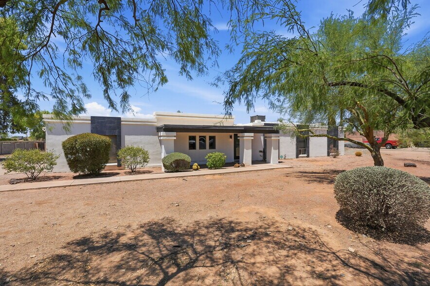 12826 N Scottsdale Rd, Scottsdale, AZ à louer - Photo du bâtiment - Image 2 de 39