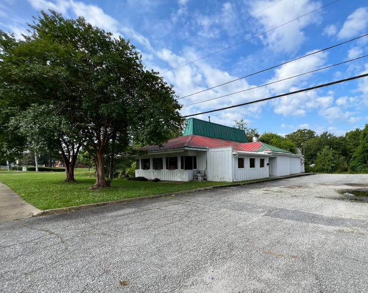 3644 Victory Dr, Columbus, GA à vendre - Photo du bâtiment - Image 1 de 1