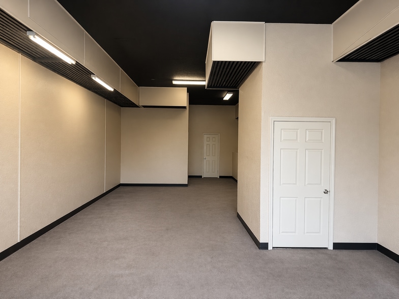 2500 NW 6th St, Ocala, FL for lease - Building Photo - Image 3 of 21