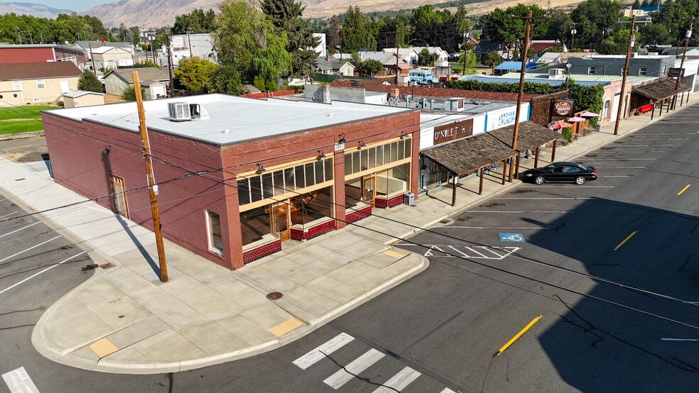 21 Second St, Naches, WA for sale - Building Photo - Image 2 of 22