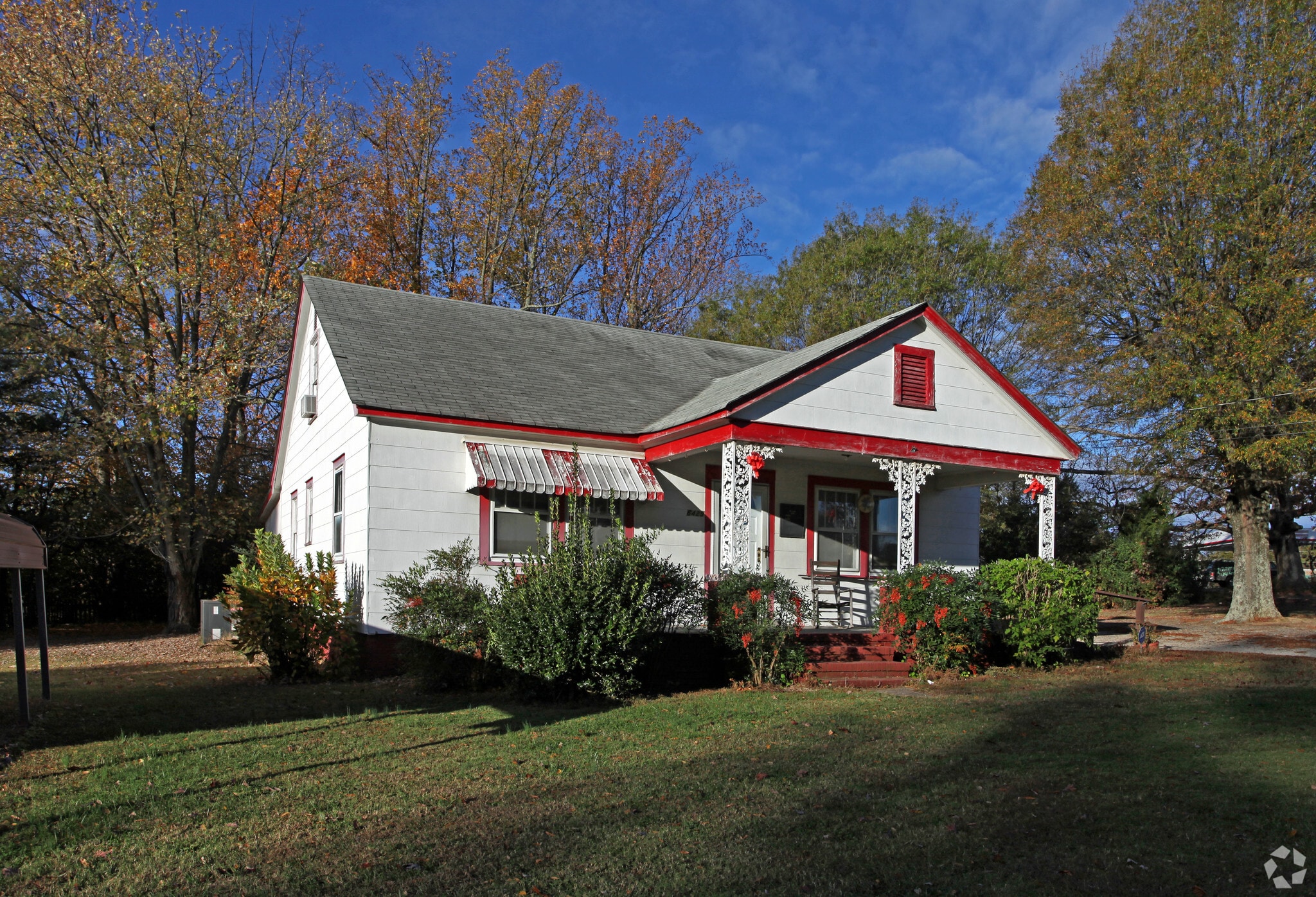 6429 Freedom Dr, Charlotte, NC à vendre Photo principale- Image 1 de 6