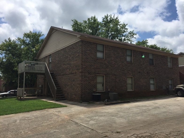 4418 Bonnell Dr NW, Huntsville, AL for sale - Building Photo - Image 3 of 21