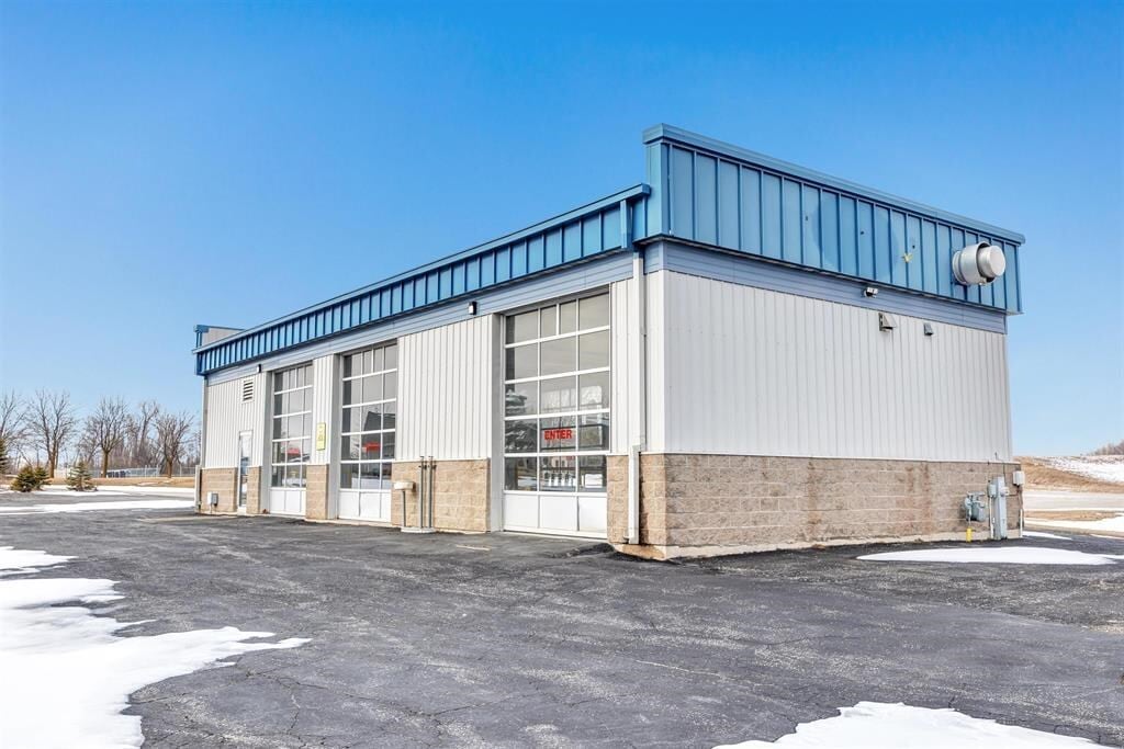 615 County Road R, Denmark, WI for sale Building Photo- Image 1 of 3