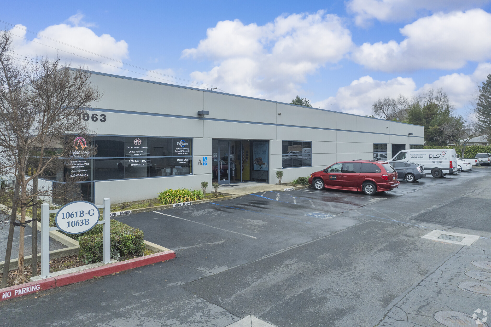 1063 Serpentine Ln, Pleasanton, CA for lease Primary Photo- Image 1 of 11