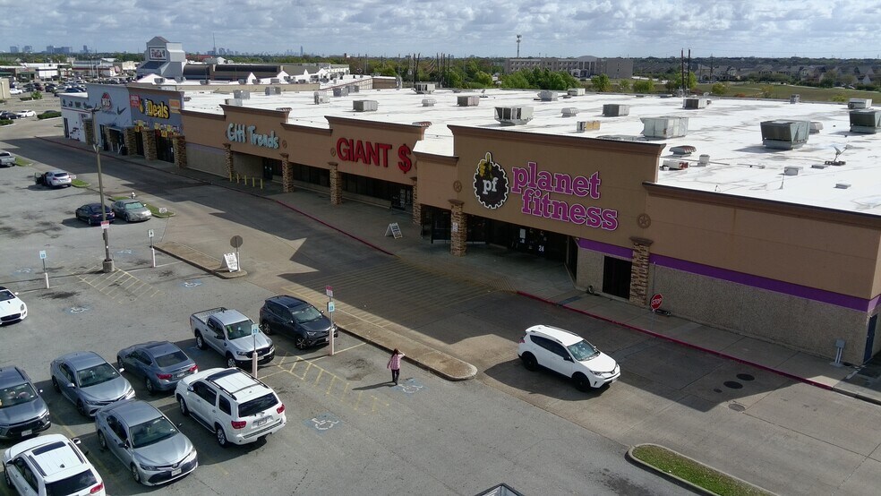 14485 Bellaire Blvd, Houston, TX à louer - Photo du bâtiment - Image 2 de 14