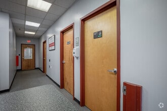 98 Scobie Dr, Newburgh, NY à louer Photo intérieure- Image 1 de 14