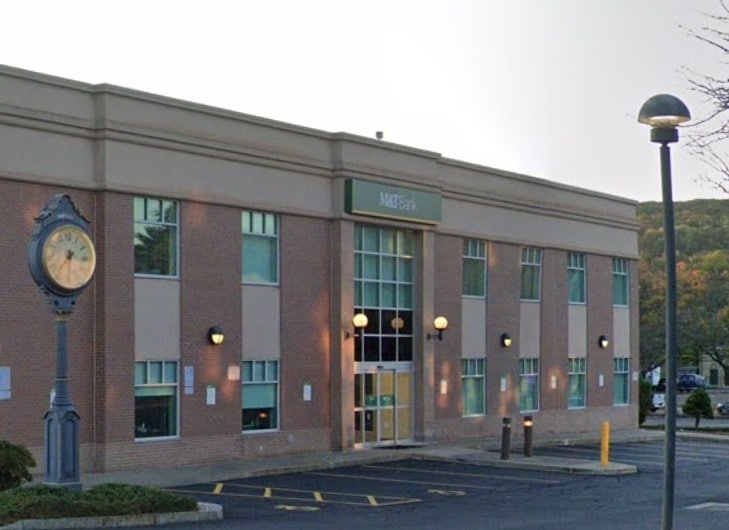 4 Riverside Ave, Bristol, CT for lease - Building Photo - Image 3 of 4