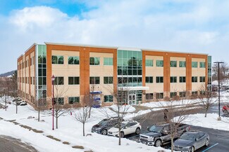 Plus de détails pour 51 Dutilh Rd, Cranberry Township, PA - Bureau à louer