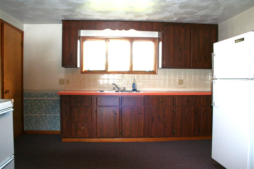 208 Theatre Rd, Carrolltown, PA à vendre - Photo du bâtiment - Image 3 de 23