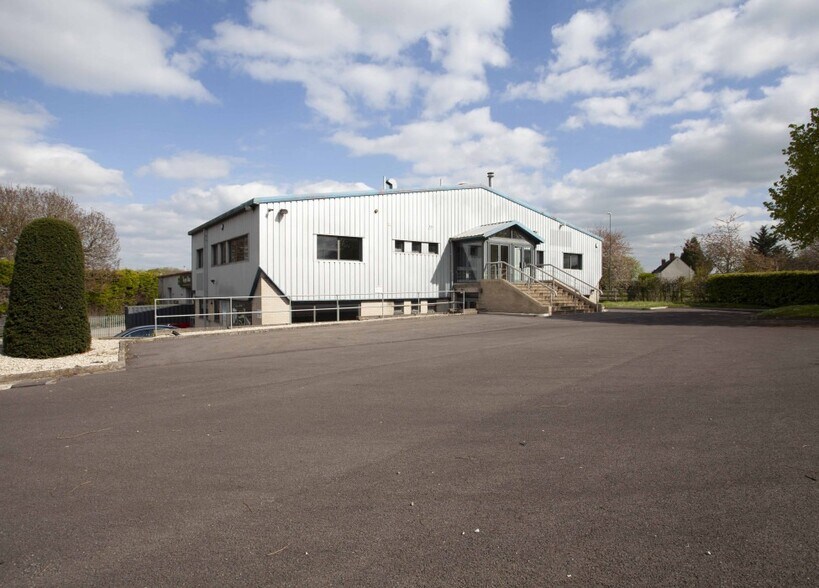 5-6 Mercian Clos, Cirencester à vendre - Photo du bâtiment - Image 2 de 3