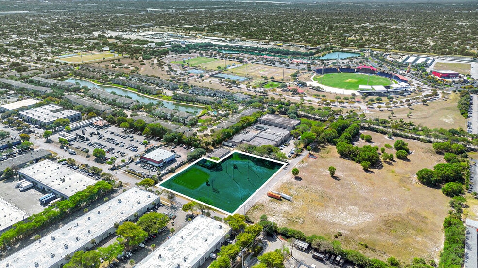 1340 NW 40th Ave, Lauderhill, FL à louer - Aérien - Image 3 de 7