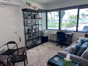 515 W Bay St, Tampa, FL for lease Interior Photo- Image 2 of 10
