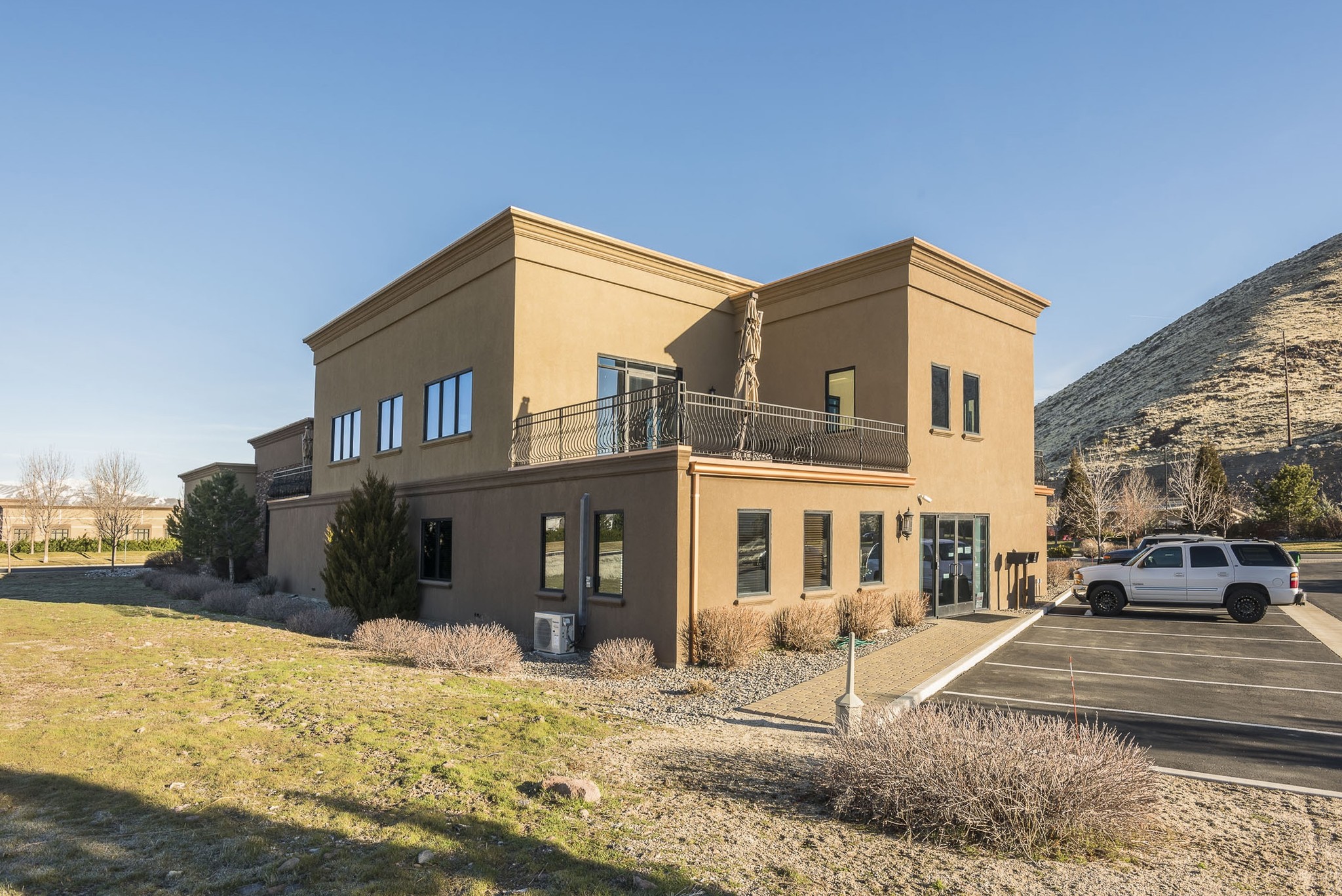 3700 Barron Way, Reno, NV for sale Primary Photo- Image 1 of 1