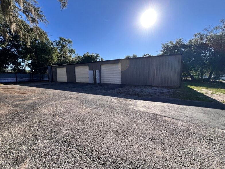 237 Melody Ln, Casselberry, FL à louer - Photo du bâtiment - Image 2 de 10