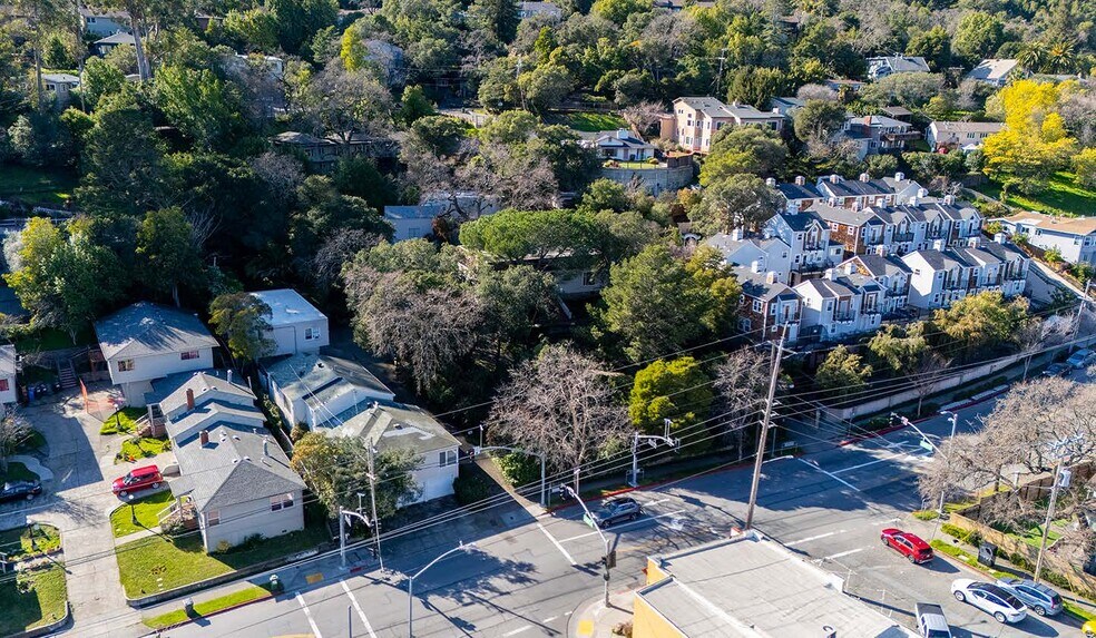 1485-1495 Lincoln Ave, San Rafael, CA à vendre - Aérien - Image 3 de 9