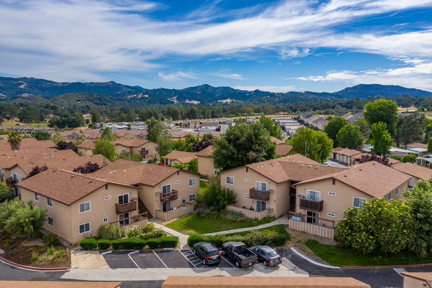 11145-11215 El Camino Real, Atascadero, CA for sale - Building Photo - Image 1 of 1