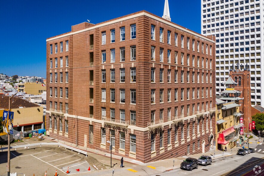 720 California St, San Francisco, CA à louer - Photo du bâtiment - Image 2 de 6