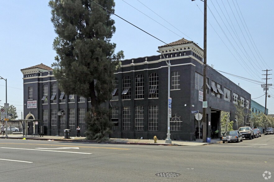 5811 Broadway, Los Angeles, CA for sale - Primary Photo - Image 1 of 15