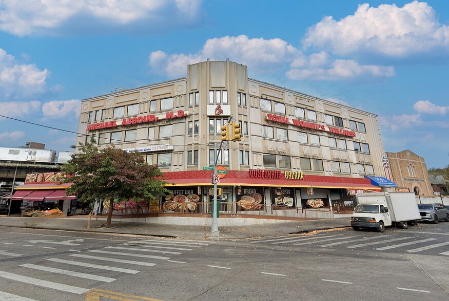 1009 Brighton Beach Ave, Brooklyn, NY à louer - Photo du bâtiment - Image 1 de 9
