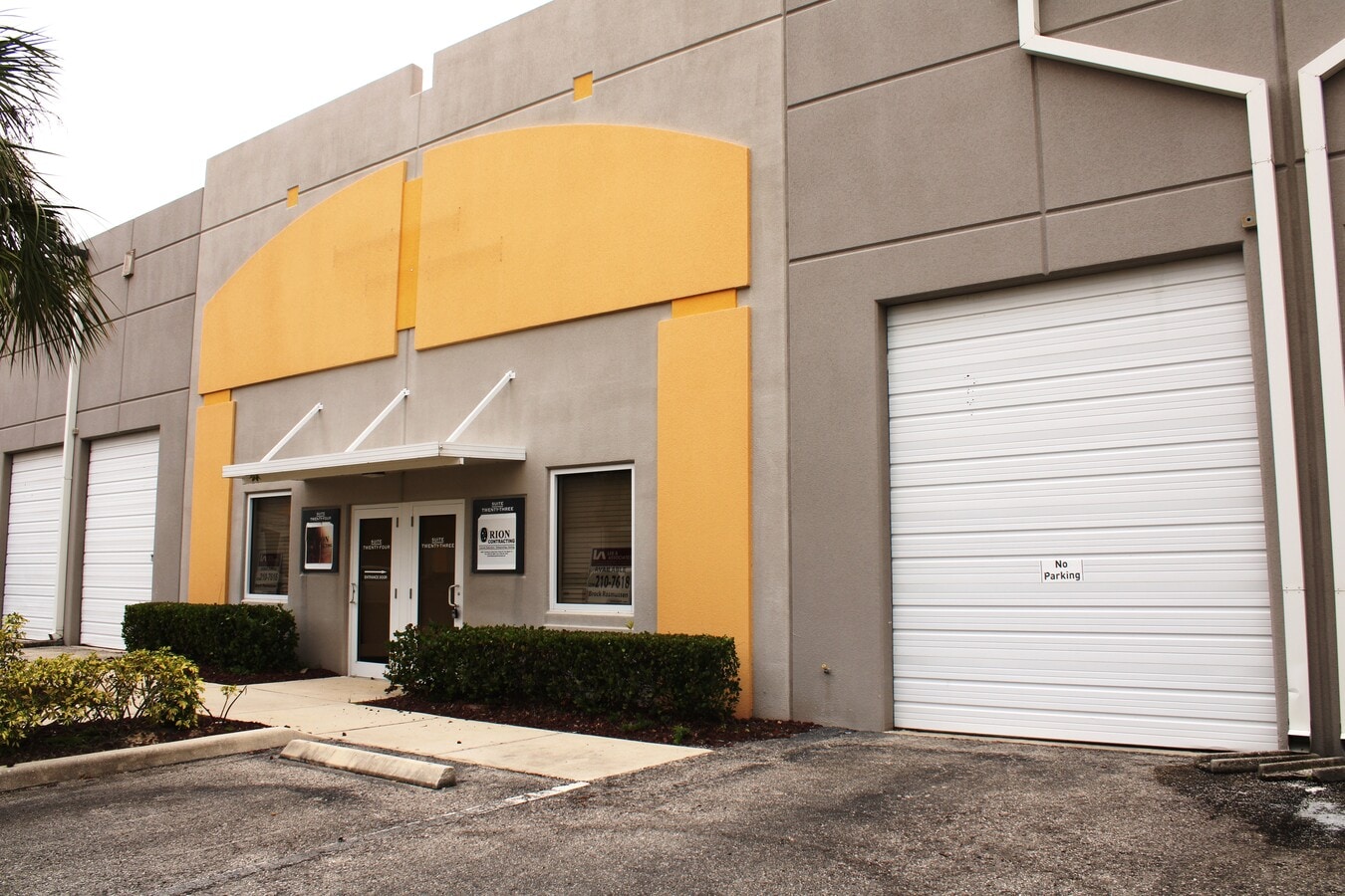 12801 Commerce Lakes Dr, Fort Myers, FL 33913 - Unit 23-24 -  - Interior Photo - Image 1 of 15