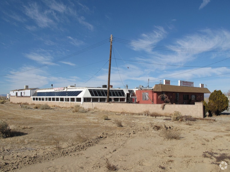 46645 60th St W, Lancaster, CA for sale - Primary Photo - Image 2 of 18