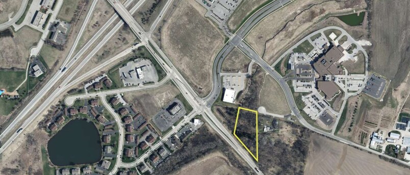 S107W28485 Maple Ct, Mukwonago, WI for sale - Aerial - Image 2 of 3