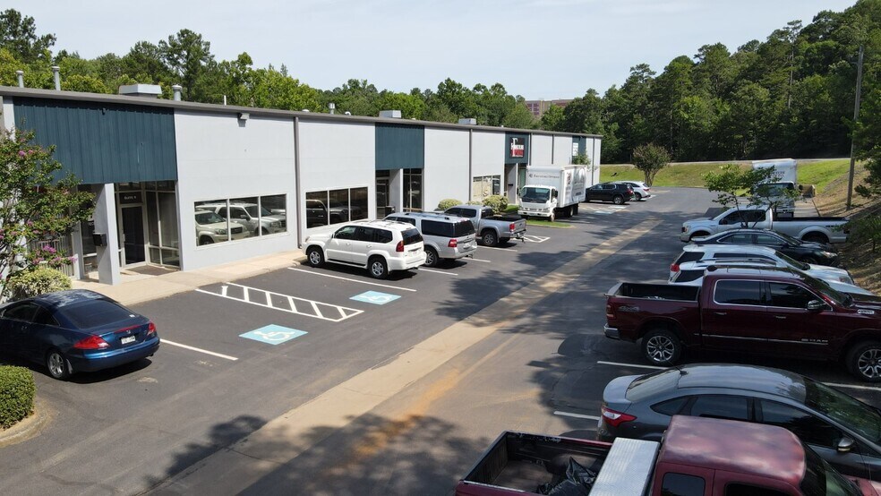 3200 S Shackleford Rd, Little Rock, AR à louer - Photo du bâtiment - Image 3 de 13