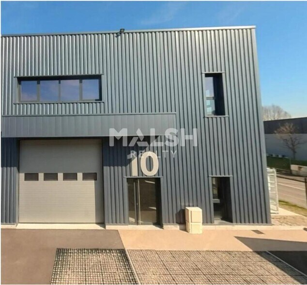 Flex dans Bourgoin-Jallieu à louer - Photo du bâtiment - Image 3 de 5