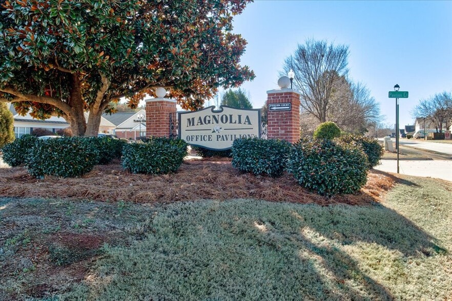 801-814 Pavilion Ct, McDonough, GA for lease - Building Photo - Image 2 of 44