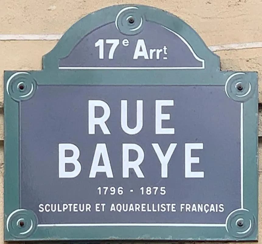 Multifamily in Paris for sale Building Photo- Image 1 of 3