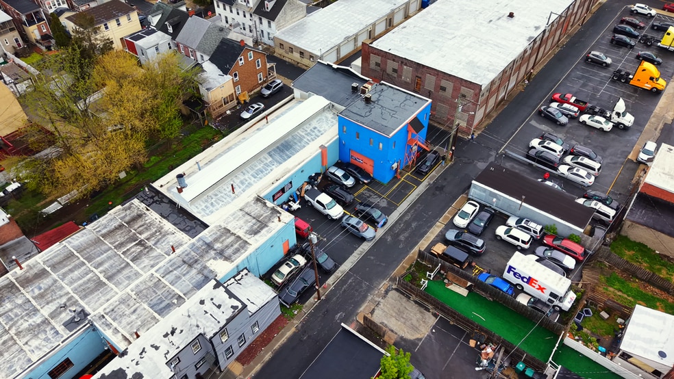 720 Mulberry st, Allentown, PA for lease - Aerial - Image 2 of 6