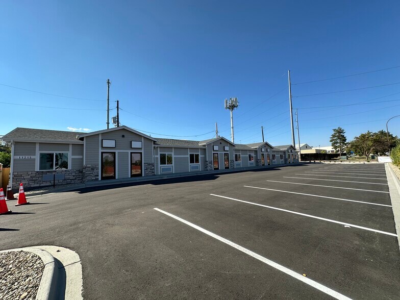 11215 Washington St, Northglenn, CO à vendre - Photo du bâtiment - Image 1 de 7