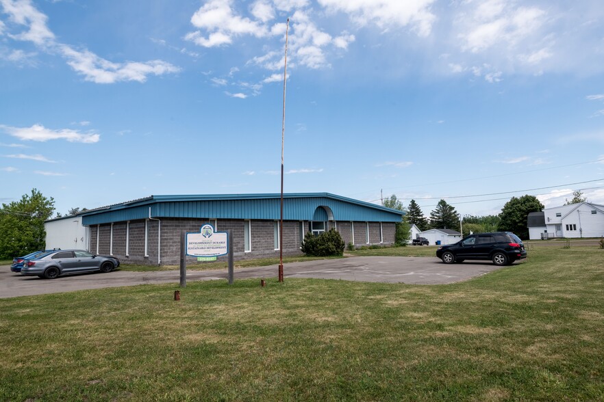 4585 134 Rte, Cocagne, NB for lease - Primary Photo - Image 1 of 8