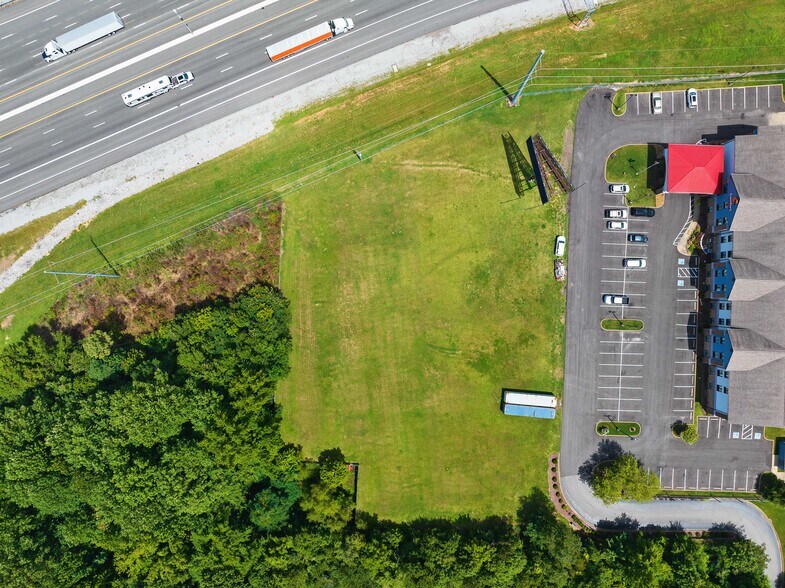 77 Casey Jones, Jackson, TN à vendre - Photo du bâtiment - Image 3 de 13