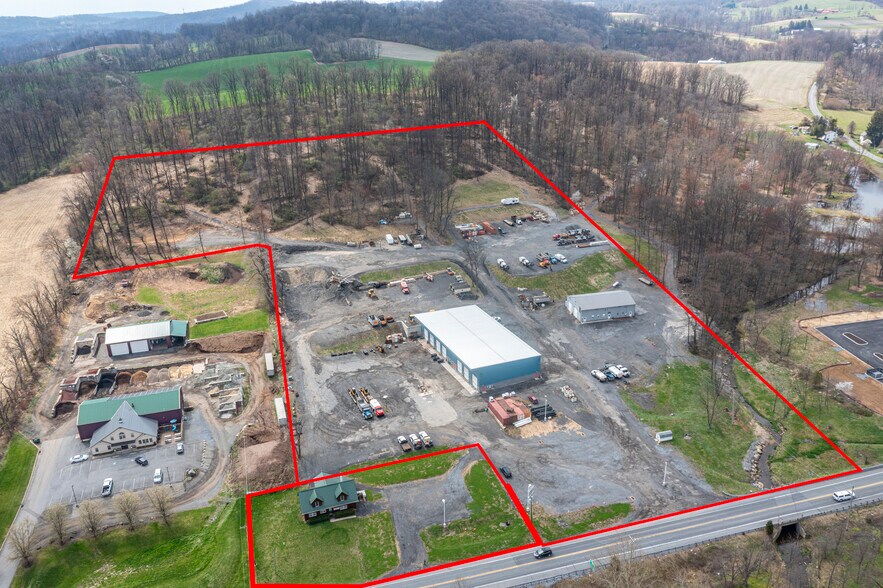 784 Memorial Hwy, Oley, PA à vendre - Photo du bâtiment - Image 2 de 79