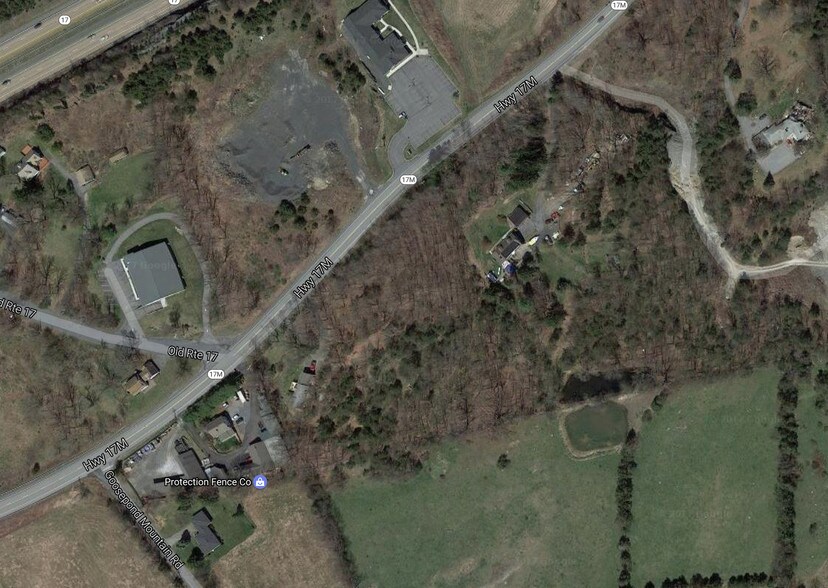 1456 Rt 17m, Chester, NY à vendre - Photo du bâtiment - Image 2 de 2