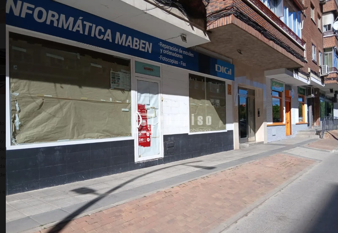Immeuble residentiel dans Móstoles, Madrid à vendre Photo du bâtiment- Image 1 de 2
