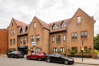 Plus de détails pour 33-39 Sheet St, Windsor - Coworking à louer