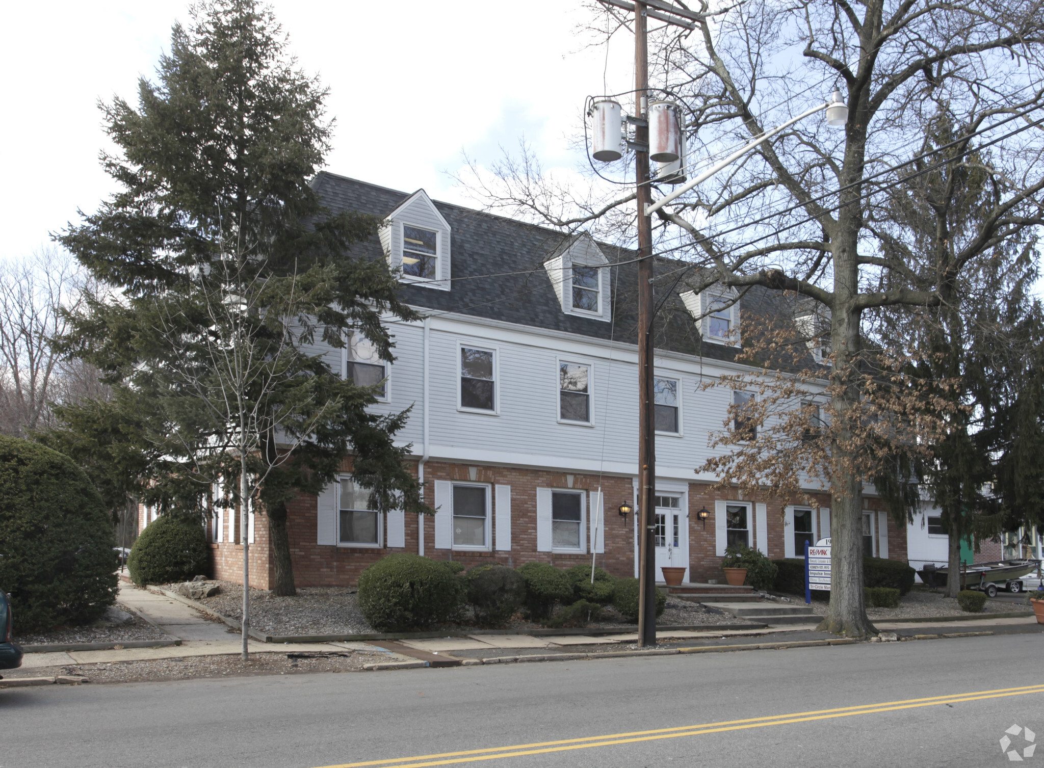 195 Main St, Metuchen, NJ à vendre Photo principale- Image 1 de 1