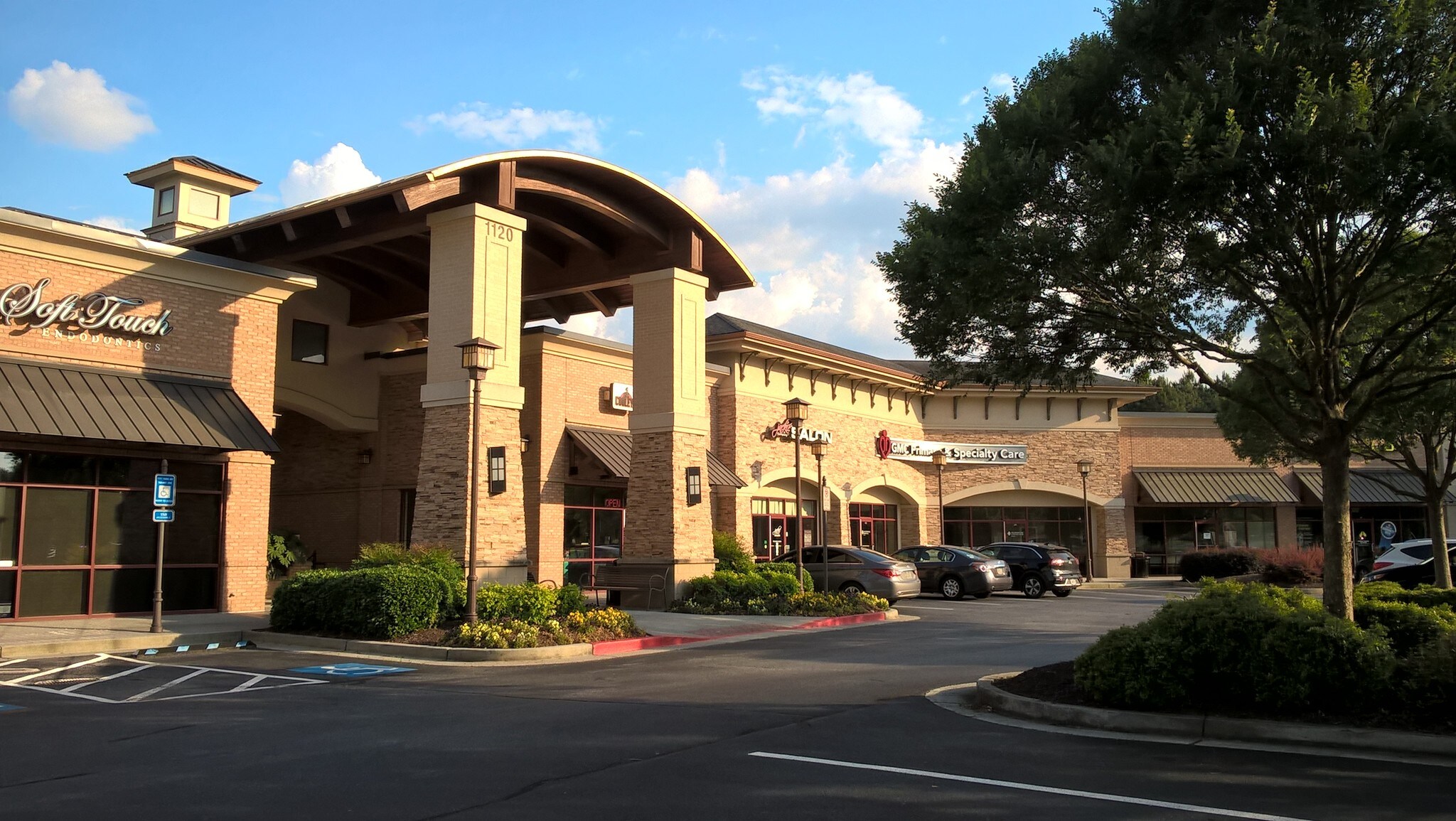 1120 Peachtree Industrial Blvd, Suwanee, GA à louer Photo principale- Image 1 de 9