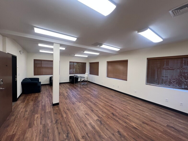 110 Washington Ave, Pleasantville, NY for lease - Building Photo - Image 3 of 11