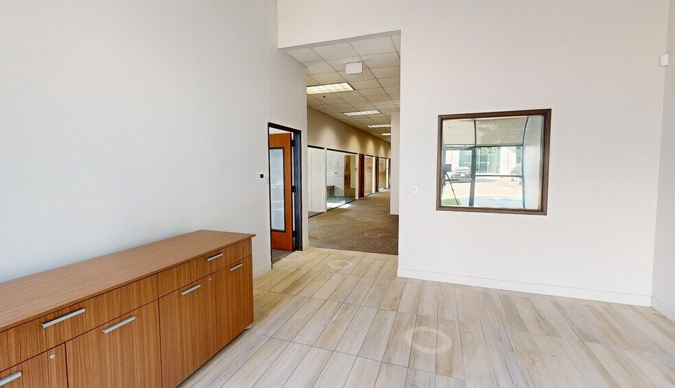 6501 Windcrest Dr, Plano, TX à louer - Numérisation 3D de Matterport - Image 2 de 24