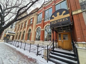 10505 82 Av NW, Edmonton, AB à louer Photo intérieure- Image 1 de 8