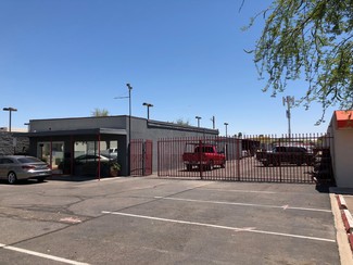 Plus de détails pour 8621 E McDowell Rd, Scottsdale, AZ - Vente au détail à louer