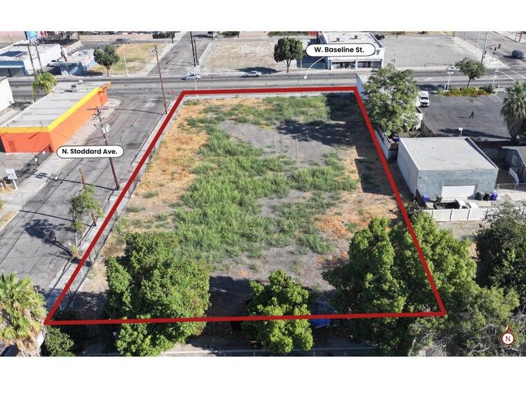 439 W Baseline Ave, San Bernardino, CA à vendre - Photo du bâtiment - Image 3 de 6