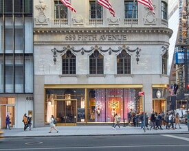 689 Fifth Ave, New York, NY for lease Building Photo- Image 1 of 3