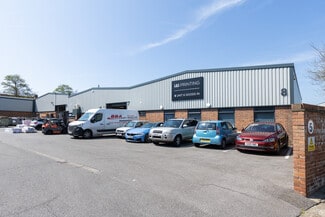 Plus de détails pour Dominion Way, Worthing - Industriel à louer